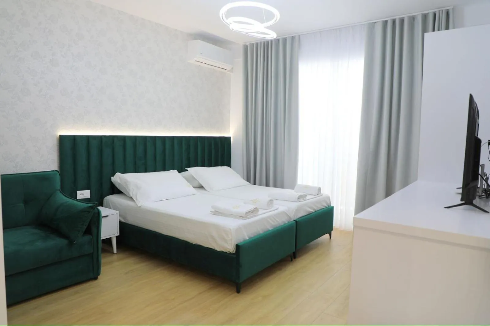 Oni Apartments Sarande