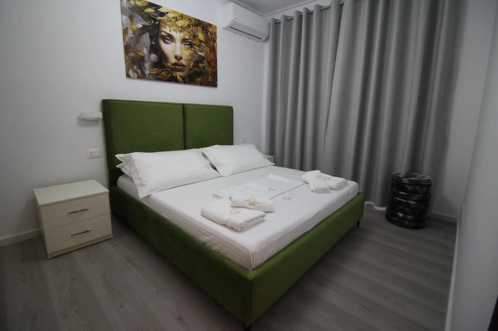 Oni Apartments Sarande