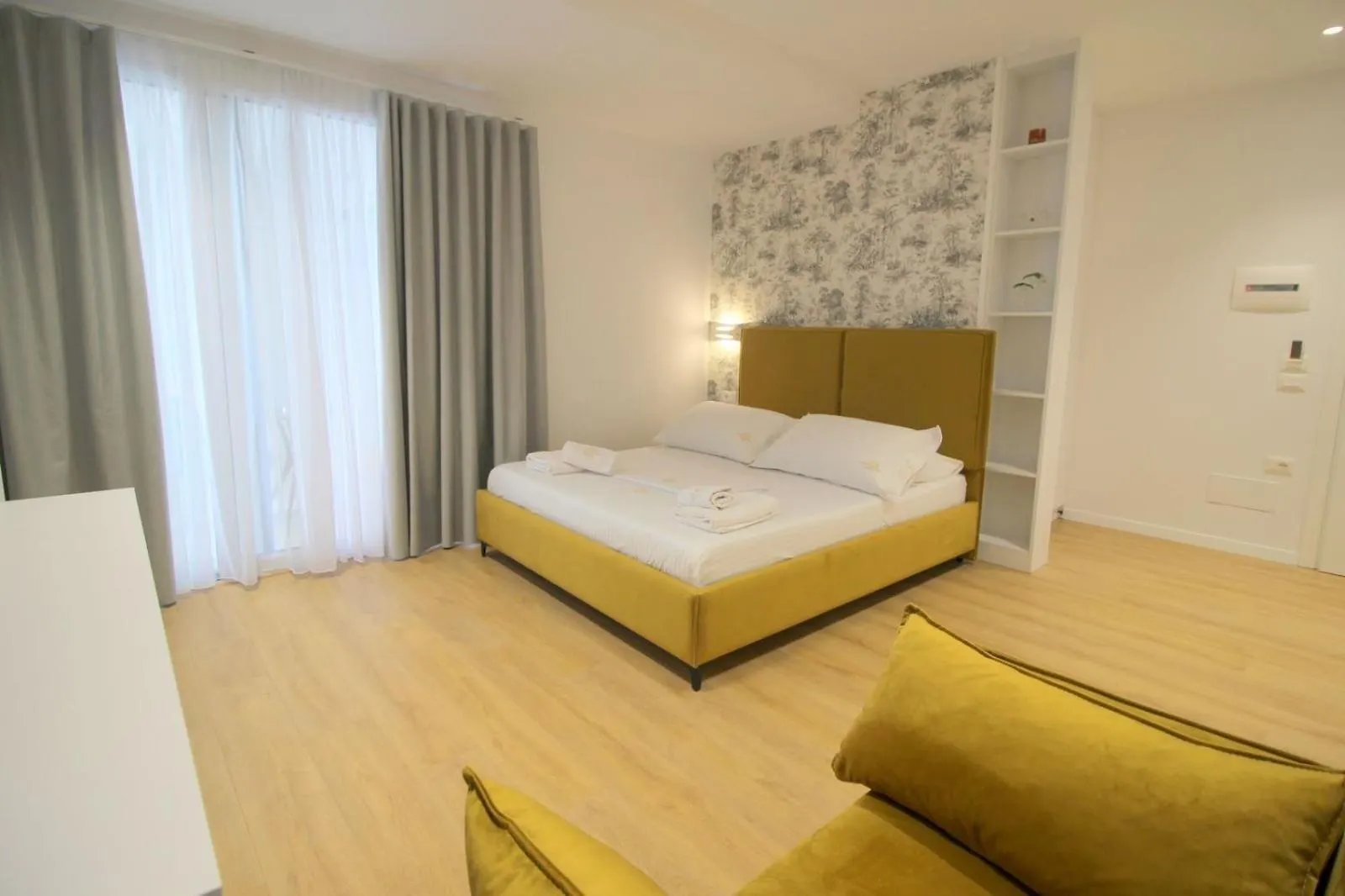Oni Apartments Sarande
