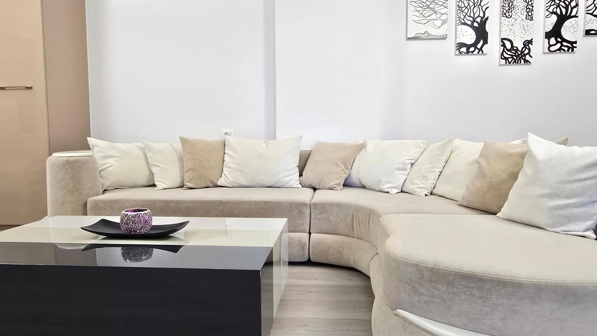 Oni Apartments Sarande