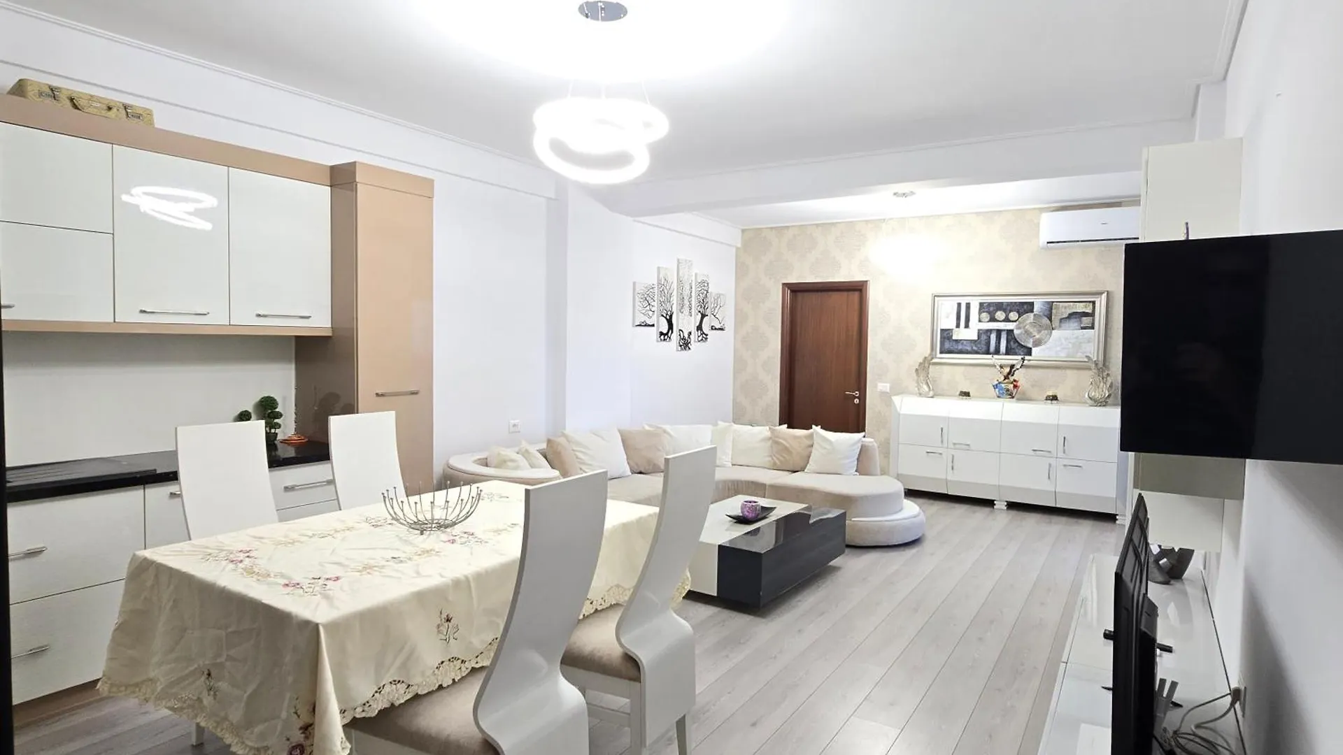 Oni Apartments Sarande Albania