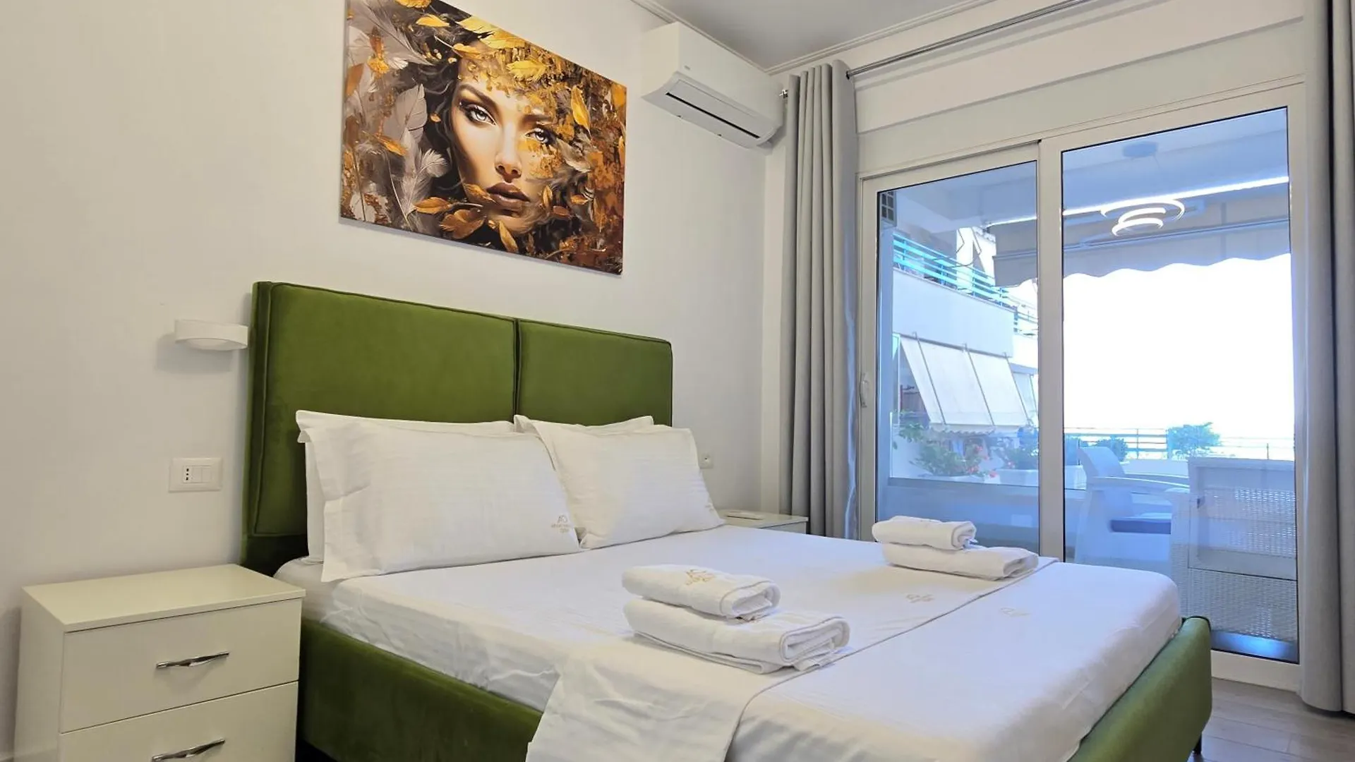 Oni Apartments Sarande