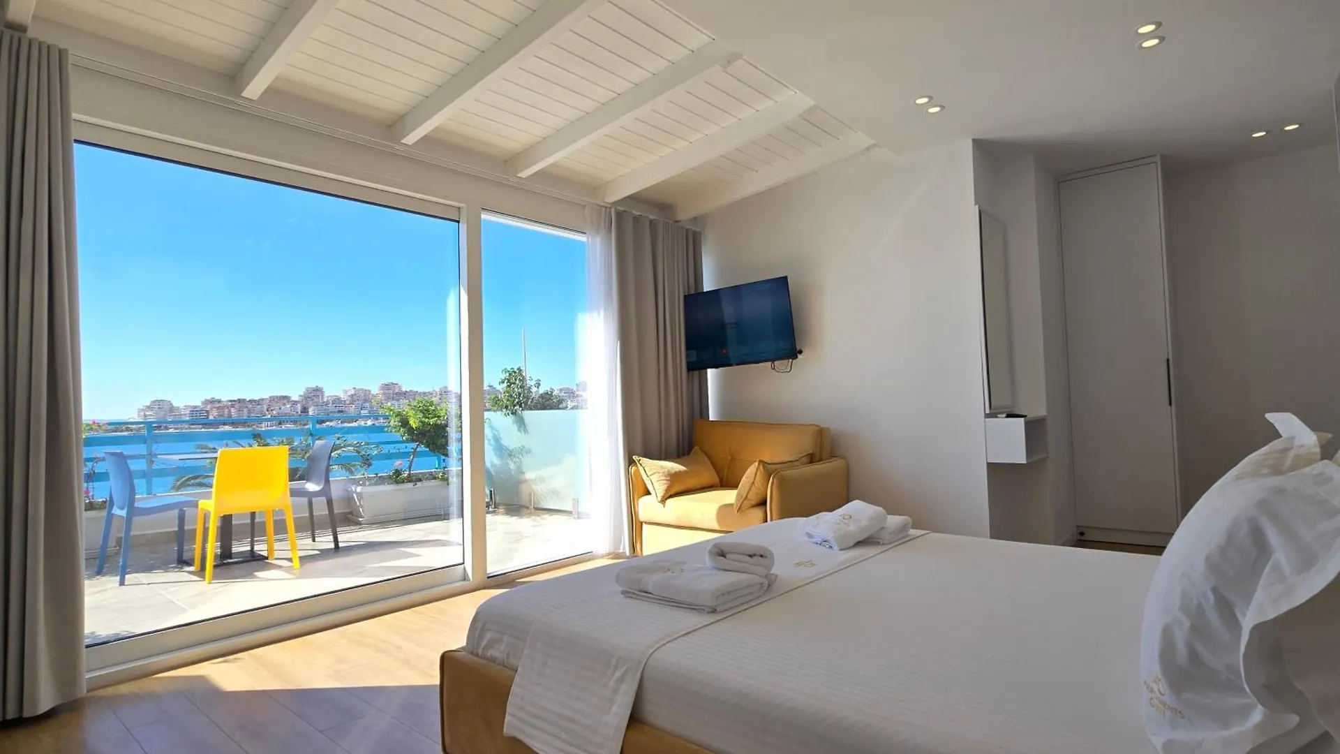 Oni Apartments Sarande 0*,