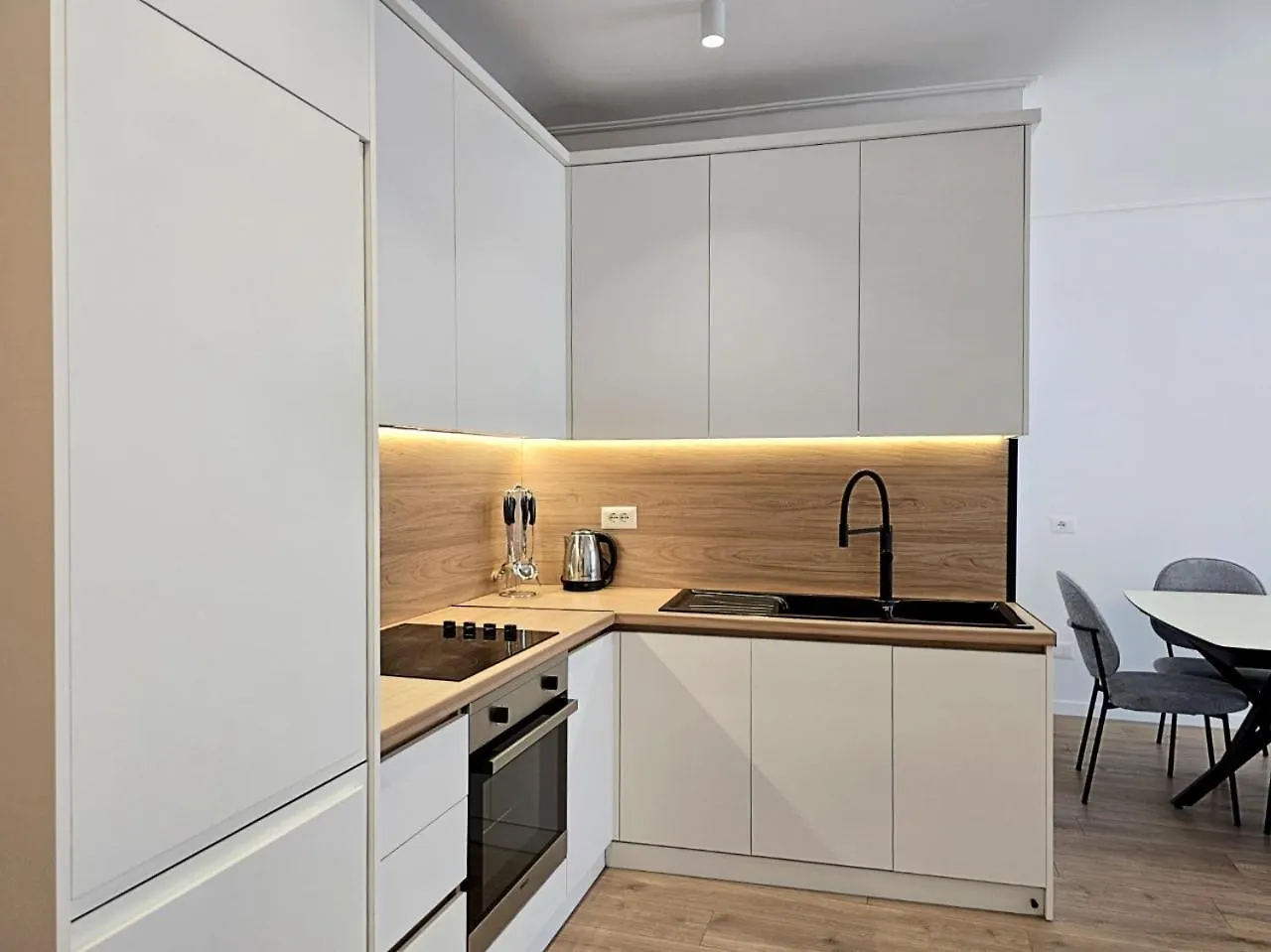 Oni Apartments Sarande 0*,  Albania