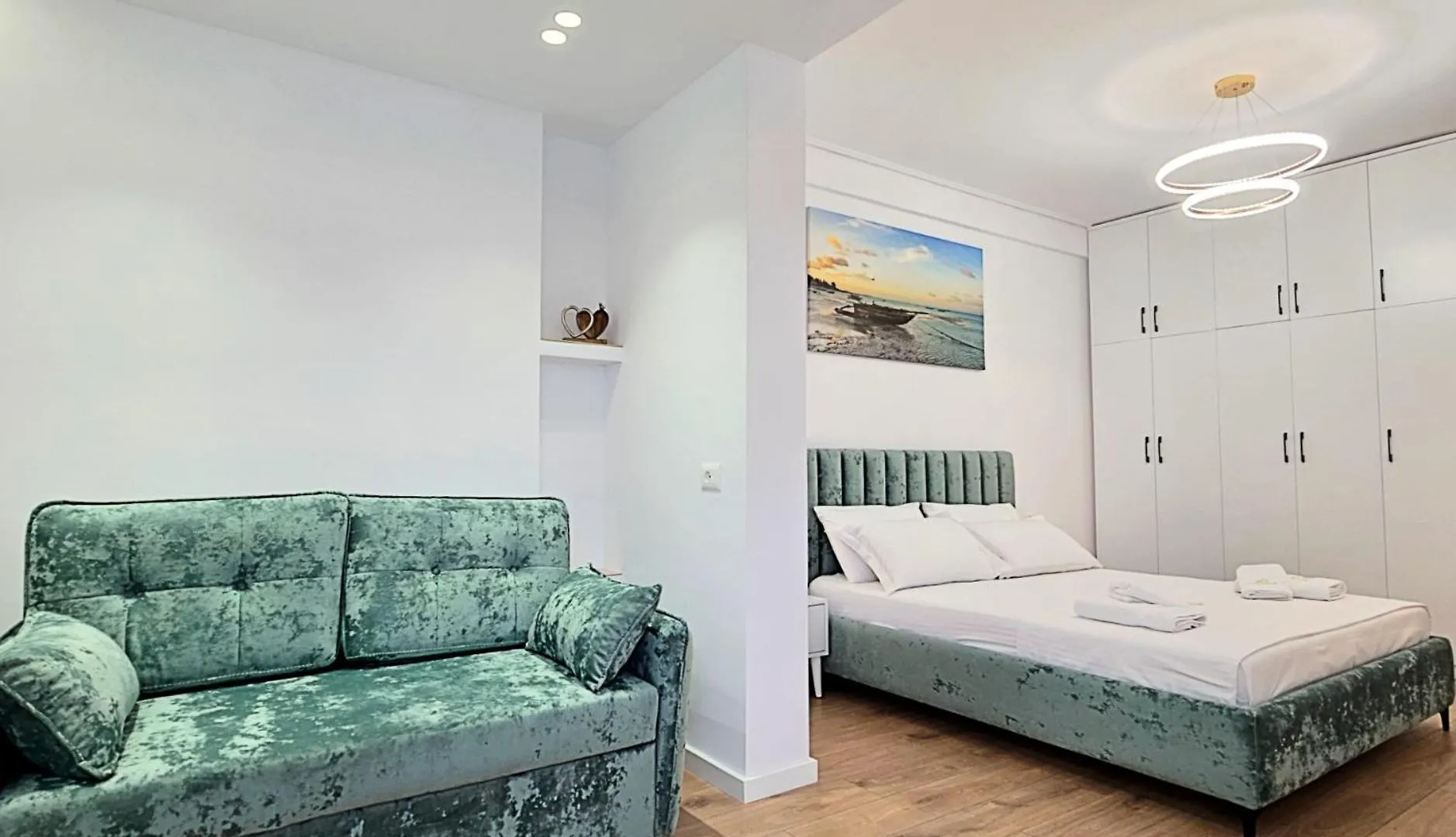 Oni Apartments Sarandë